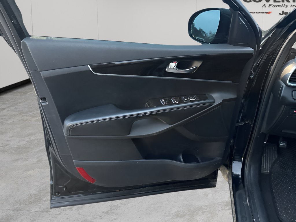 Used Car 2020 Kia Sorento  Lx For Sale Under $15,000 In Austin, Texas