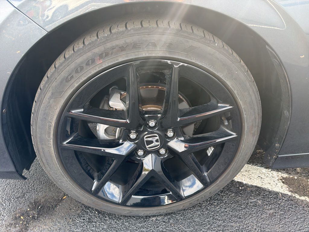 Thumbnail: 2023 Honda Civic - 10