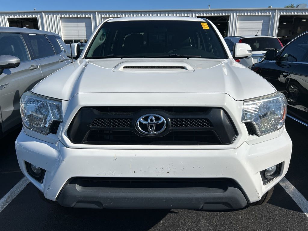 Thumbnail: 2015 Toyota Tacoma - 5