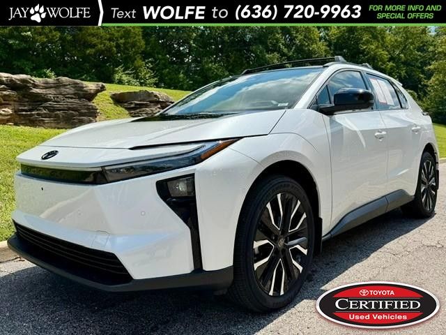 White (Wind Chill Pearl) 2026 Toyota bZ SUV / Crossover Front-Wheel Drive Automatic