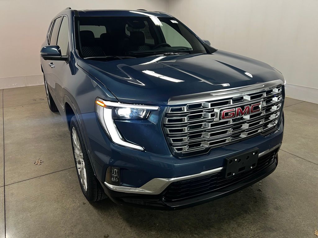 2026 GMC Acadia Denali AWD