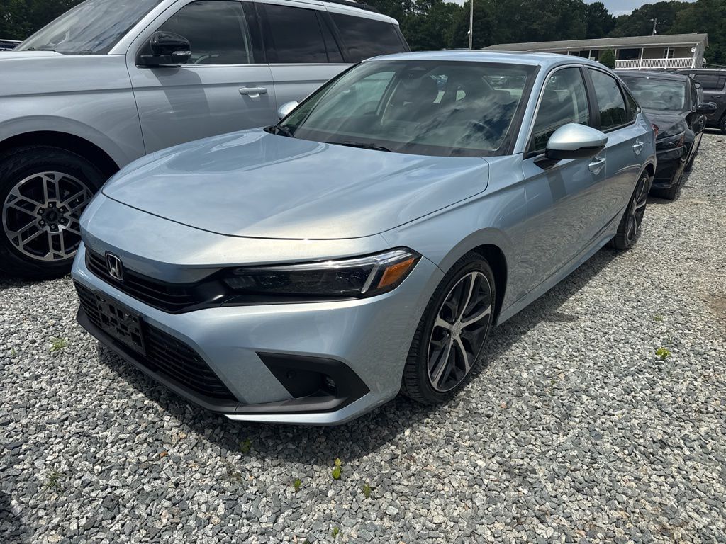 2023 Honda Civic Touring CVT's photo