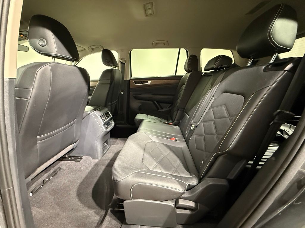Thumbnail: 2025 Volkswagen Atlas - 18