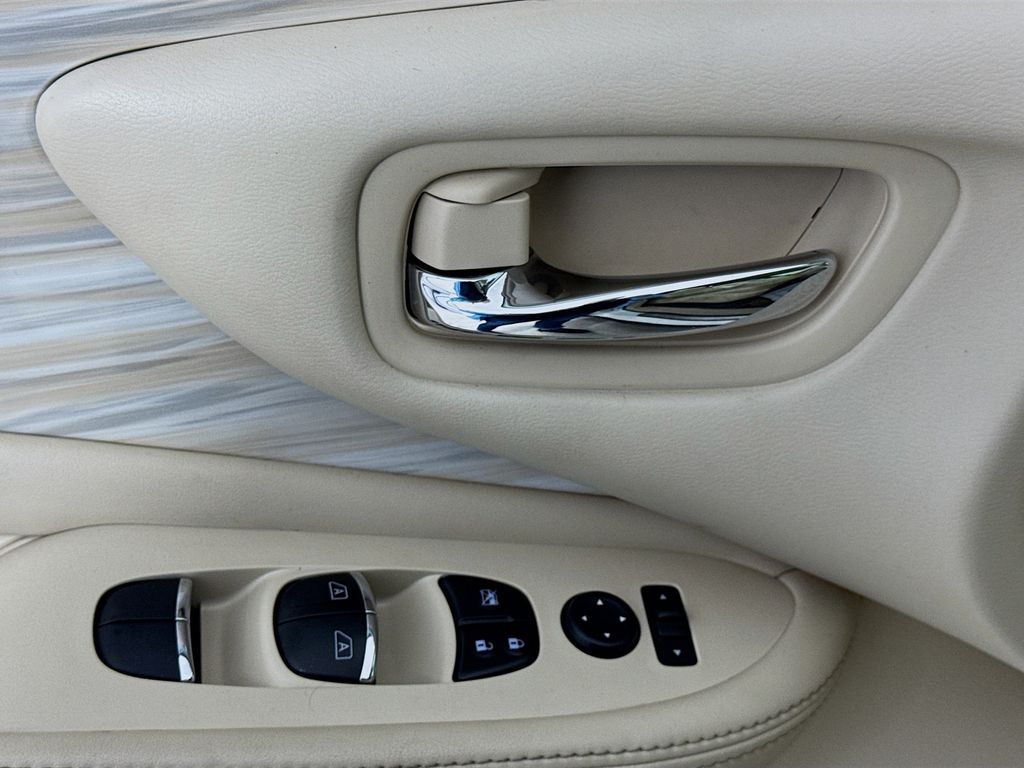 Used Car 2017 Nissan Murano  Sl For Sale Under $15,000 In Austin, Texas