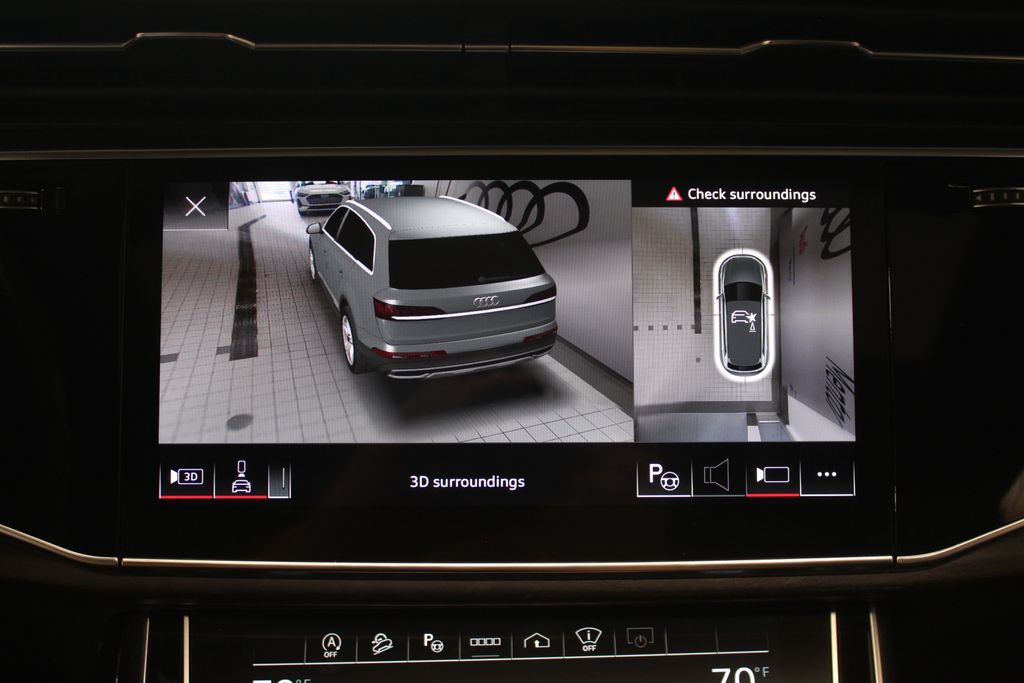 Thumbnail: 2023 Audi Q7 - 27