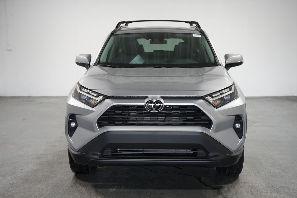 Thumbnail: 2025 Toyota RAV4 - 2