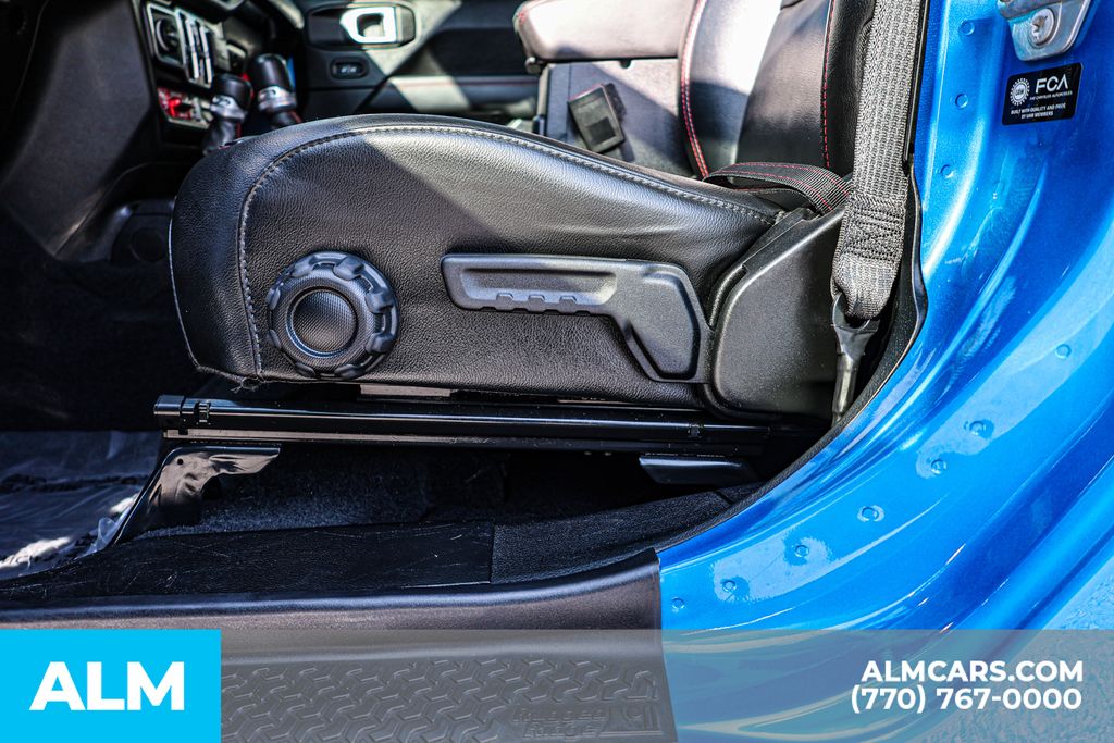 Used 2021 Blue Jeep Rubicon image 22