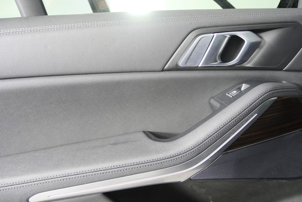 Thumbnail: 2020 BMW X5 - 14