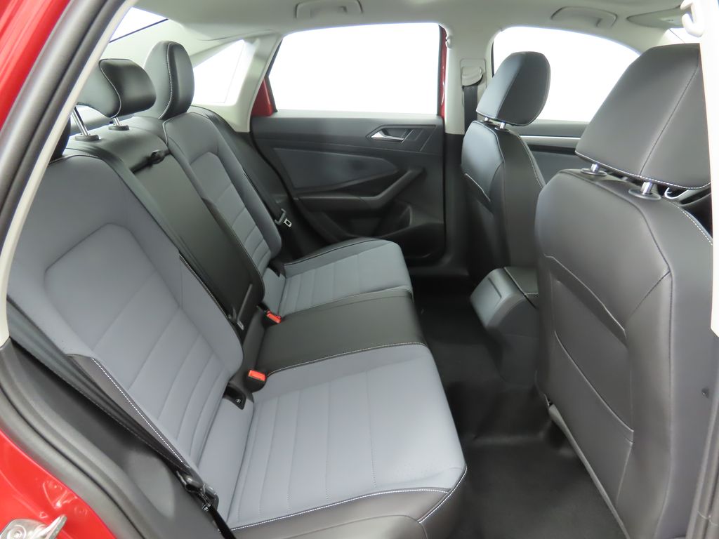 2025 Volkswagen Jetta SE 23