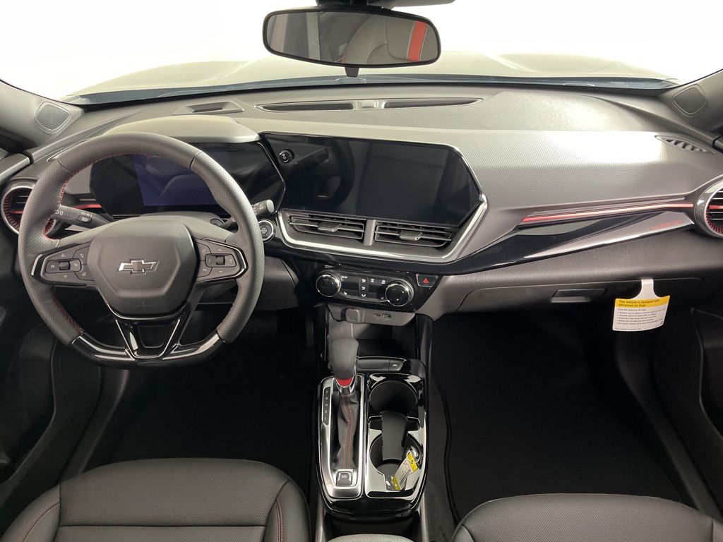 Thumbnail: 2025 Chevrolet Trax - 14