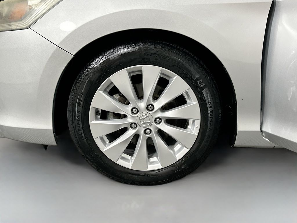 Thumbnail: 2013 Honda Accord - 32