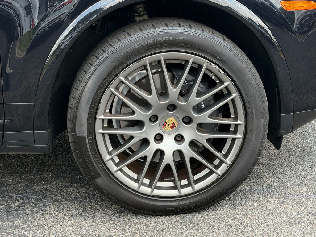 Thumbnail: 2017 Porsche Cayenne - 7
