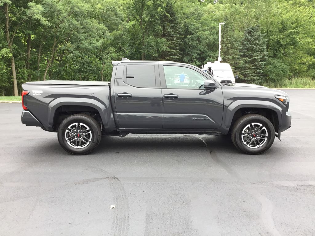 Thumbnail: 2025 Toyota Tacoma - 6