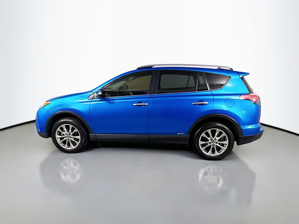 Thumbnail: 2018 Toyota RAV4 - 8