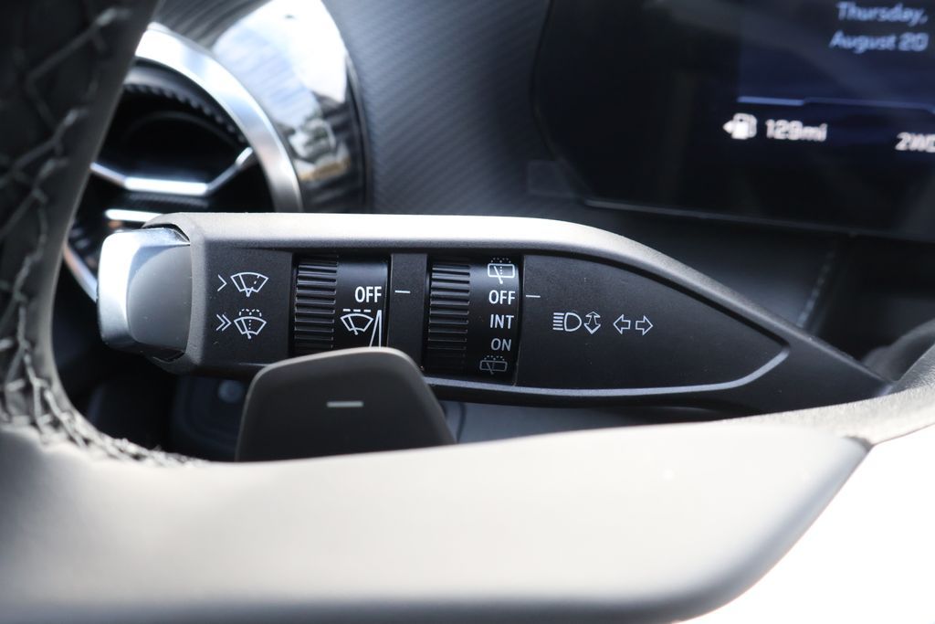 Thumbnail: 2027 Chevrolet Equinox - 26