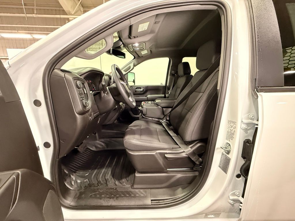 2026 Chevrolet Silverado 3500HD Work Truck