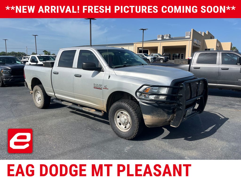 Bright Silver Metallic Clearcoat 2016 RAM 2500 Pickup Truck Four-Wheel Drive 6-Speed Automatic