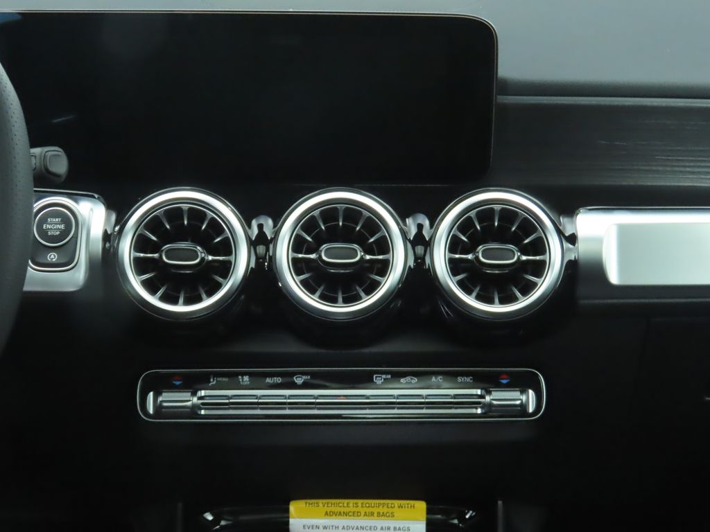 Thumbnail: 2026 Mercedes-Benz GLB - 15