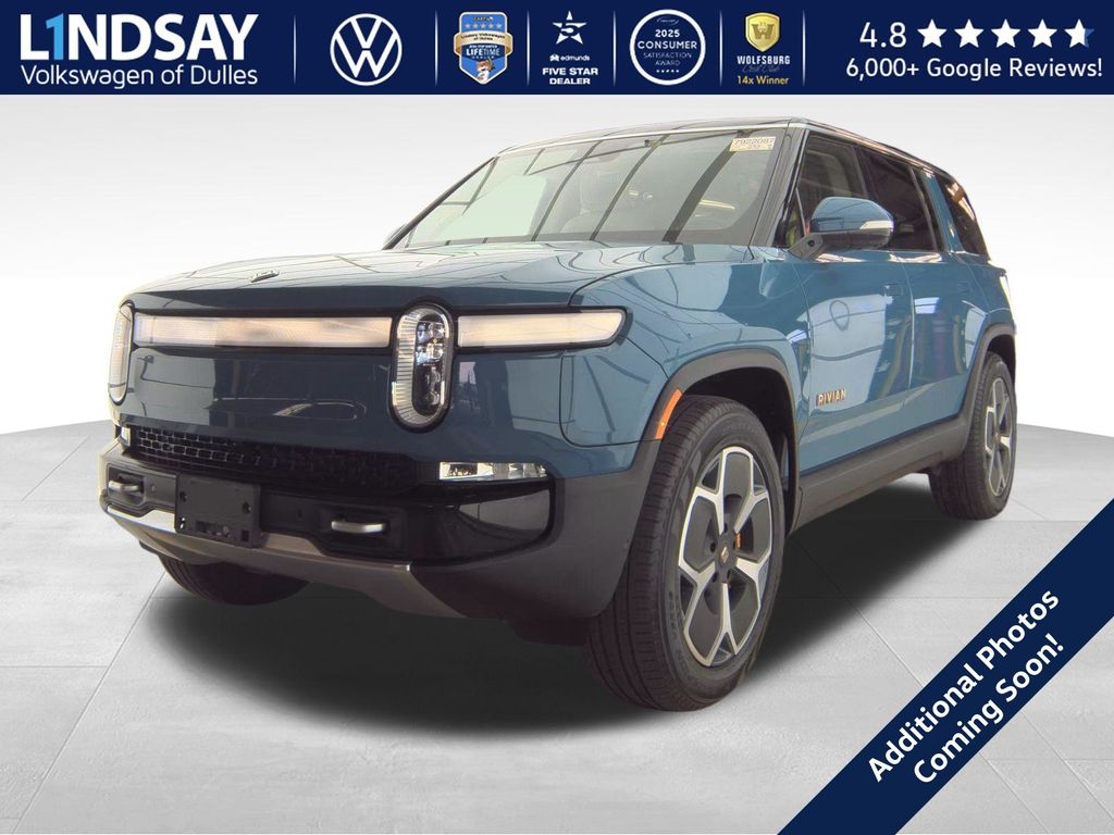 2024 Rivian R1S Adventure Quad Motor AWD