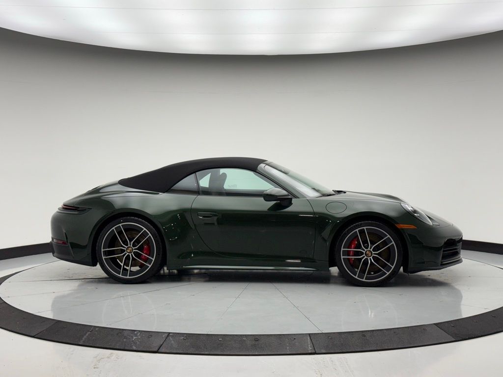 Thumbnail: 2026 Porsche 911 - 8