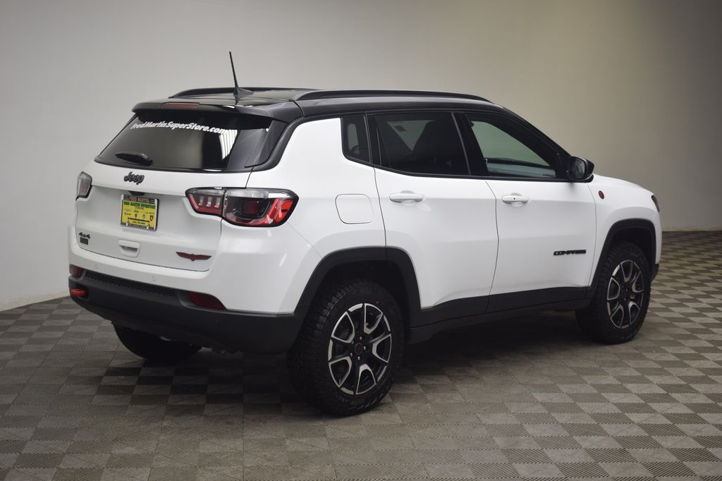 new 2026 Jeep Compass car, priced at $32,945