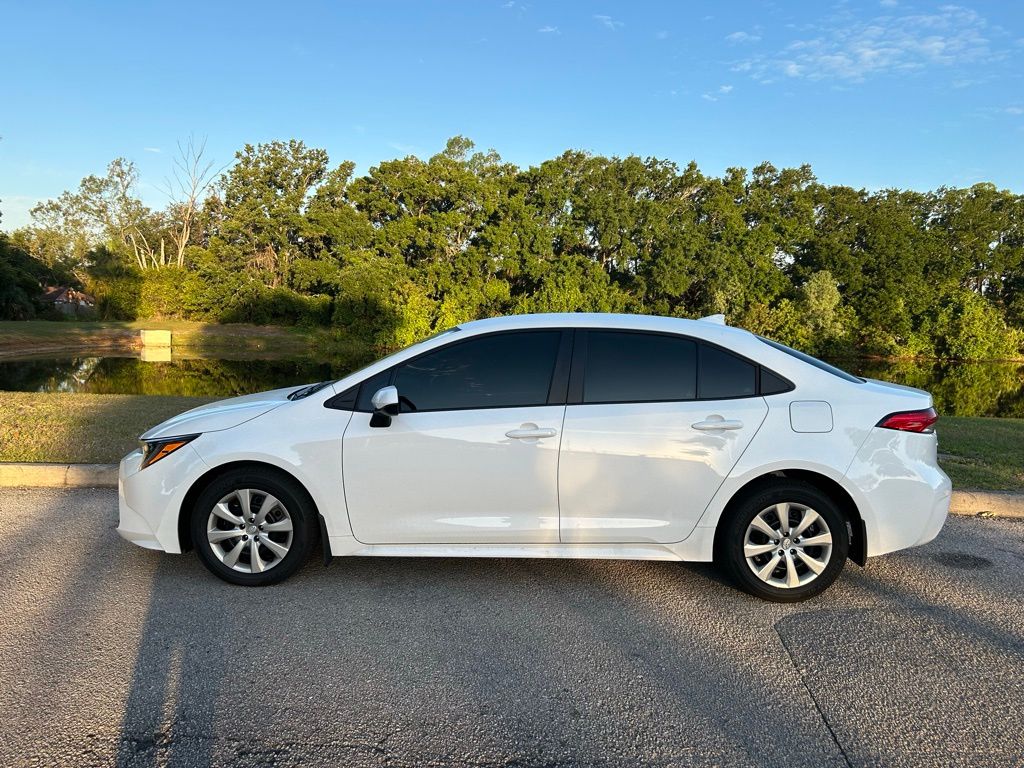 Thumbnail: 2025 Toyota Corolla - 2