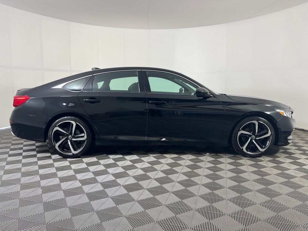 Used 2018 Black Honda Sport image 9