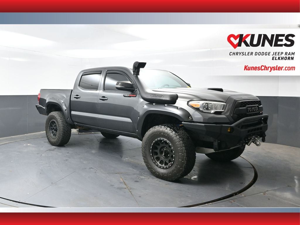 Magnetic Gray Metallic 2016 Toyota Tacoma Pickup Truck Four-Wheel Drive 6-Speed Automatic