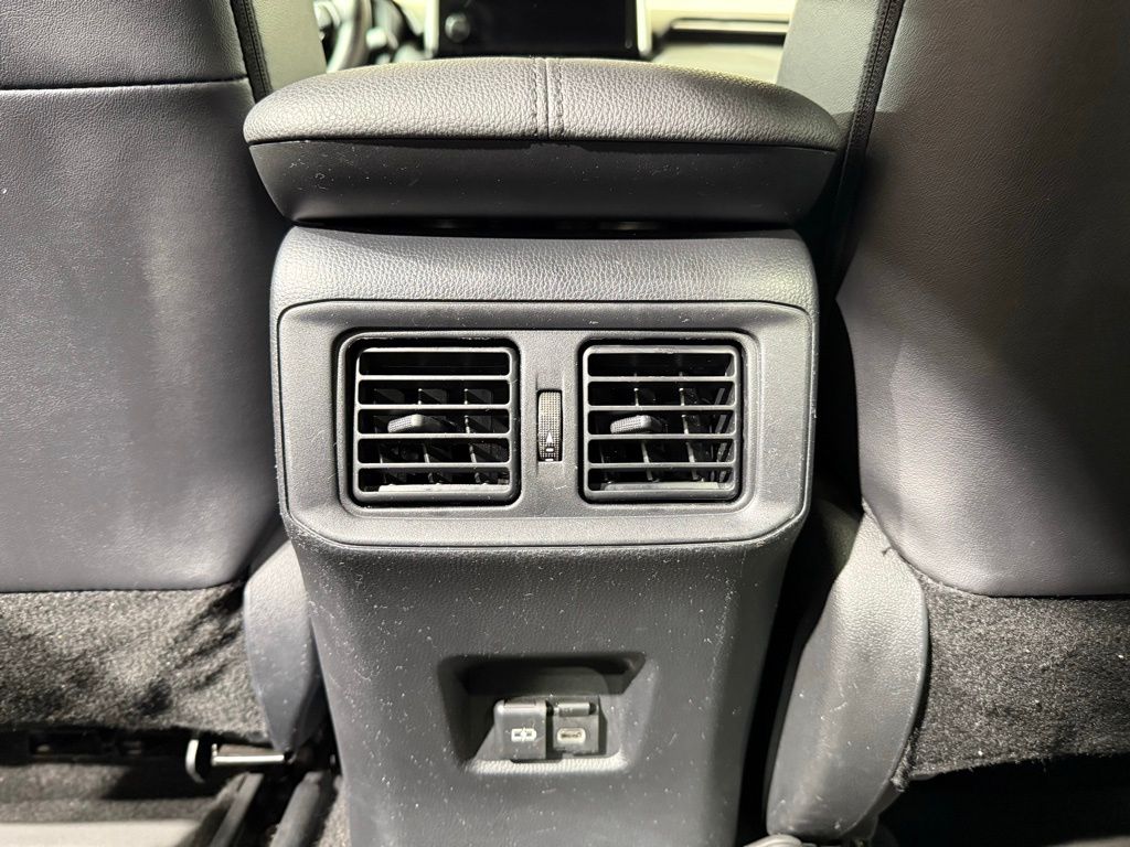 Thumbnail: 2024 Toyota RAV4 - 20