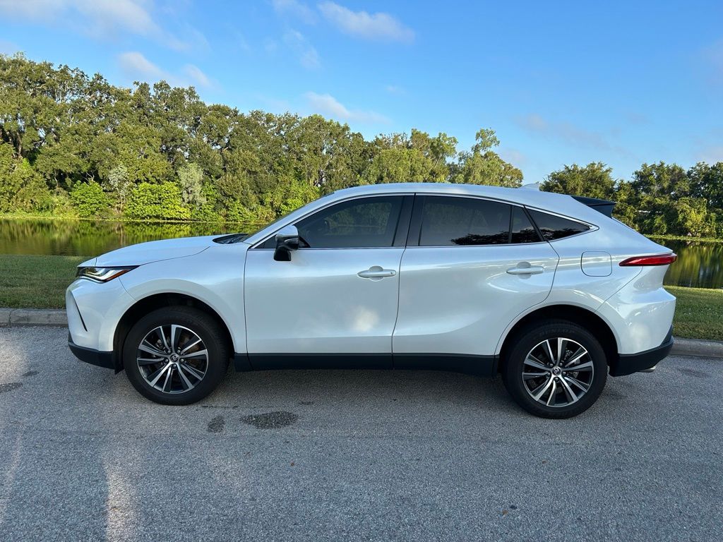 Thumbnail: 2024 Toyota Venza - 2