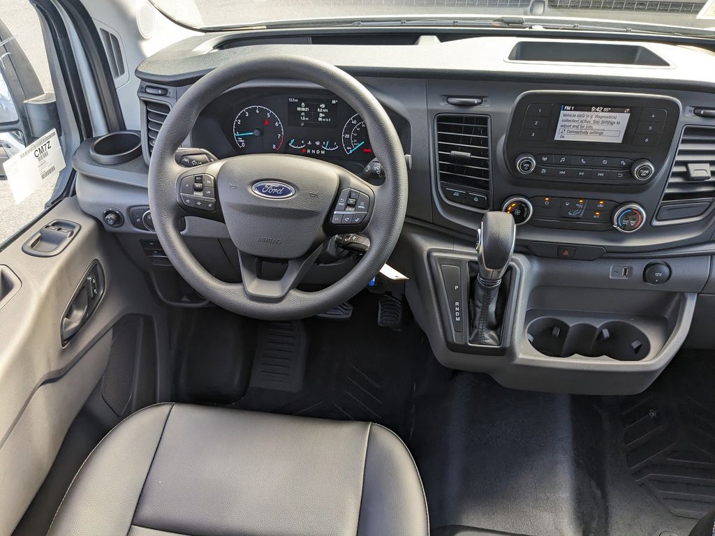 2025 Ford Transit 250