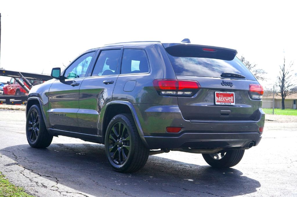 Used Car 2019 Jeep Grand Cherokee  Altitude For Sale Under $20,000 In Taylor, Texas