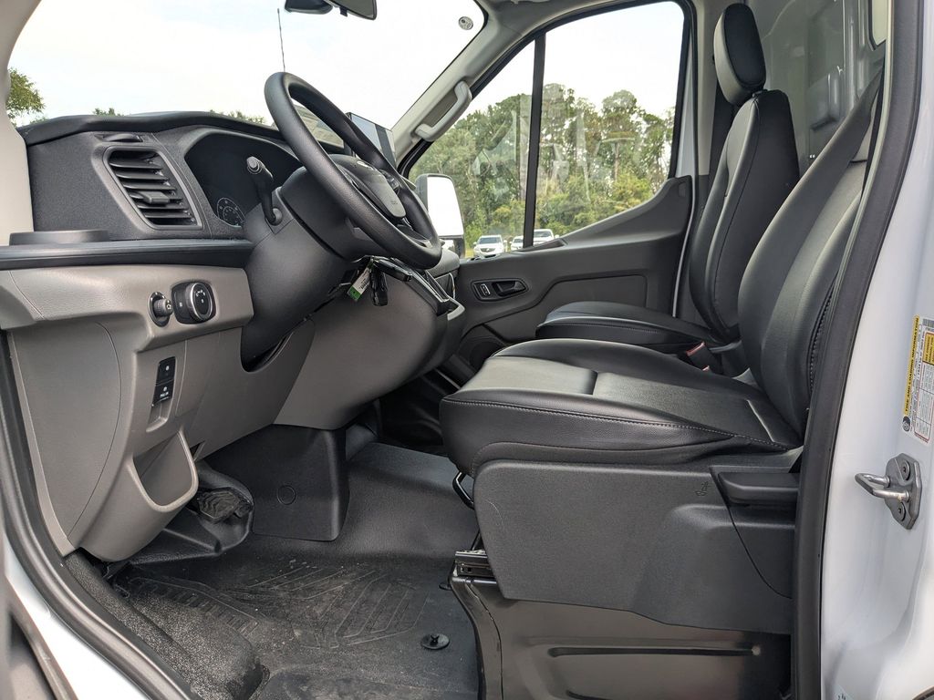 2025 Ford Transit-250 Cargo Van 