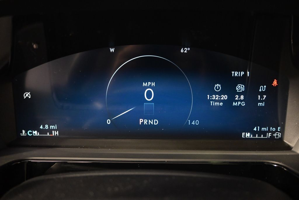 New 2026 White Lincoln Reserve image 24