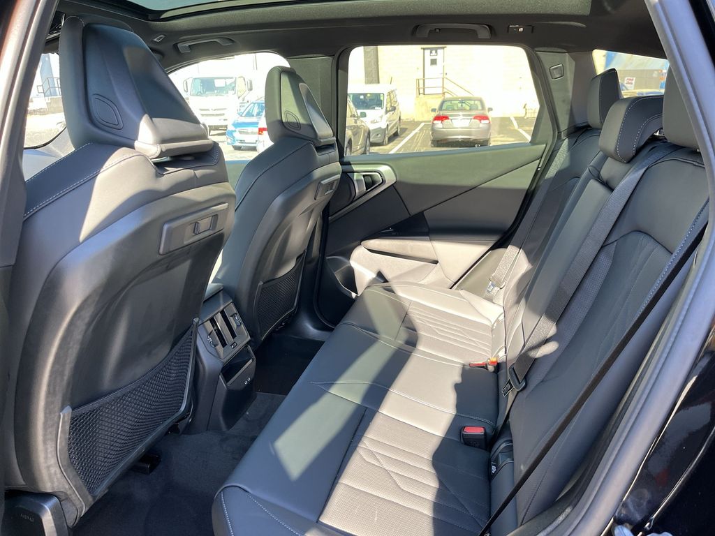 Thumbnail: 2026 BMW X3 - 23