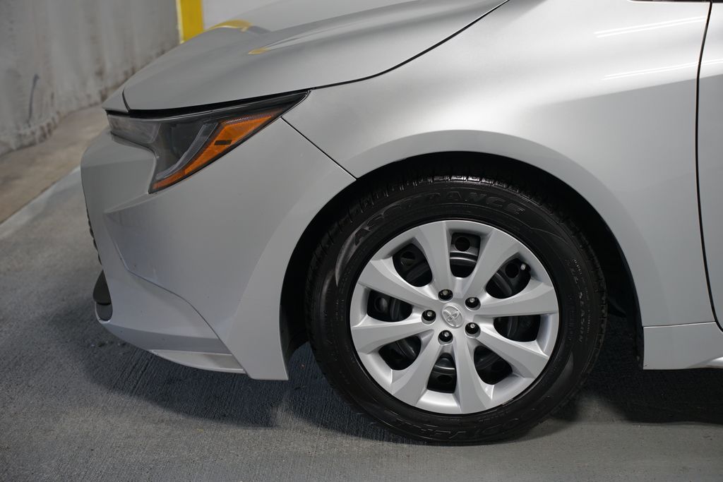Thumbnail: 2024 Toyota Corolla - 5