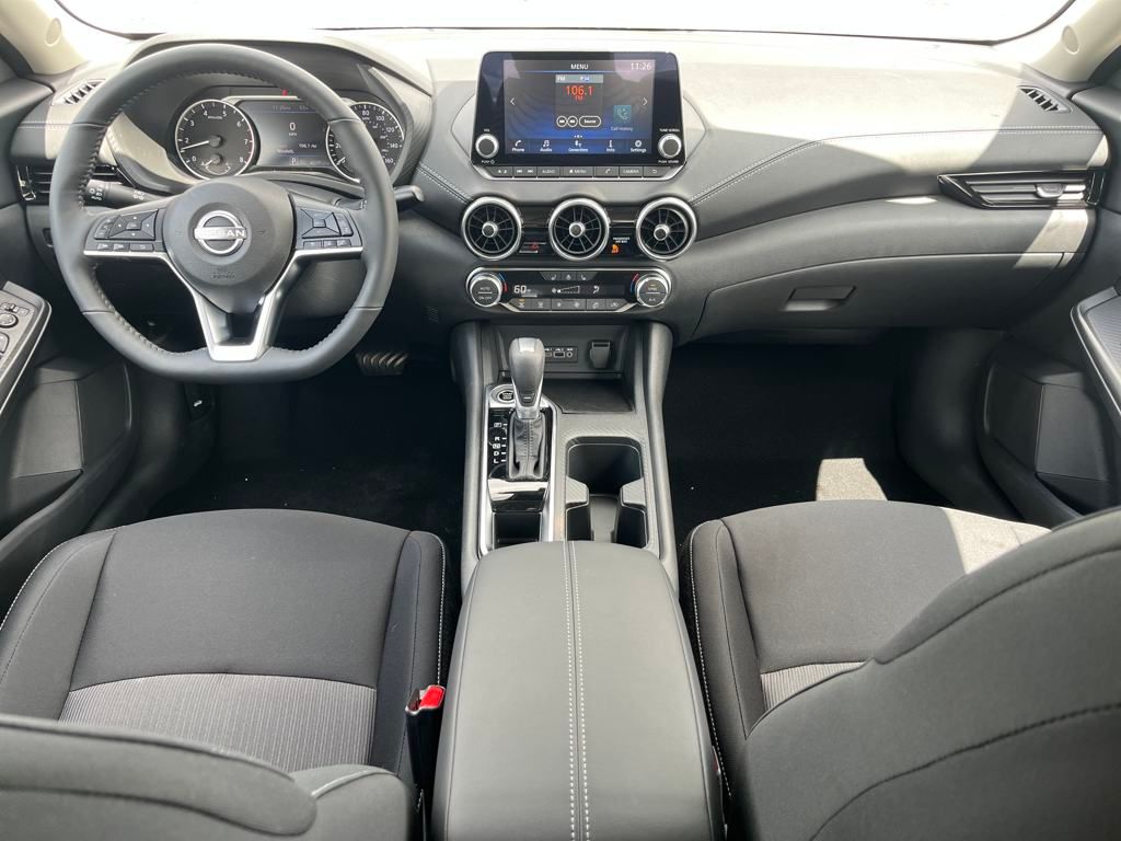 2025 Nissan Sentra SV photo