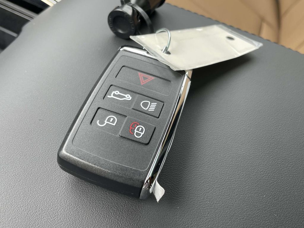New 2026 Blue Land Rover Dynamic SE image 40