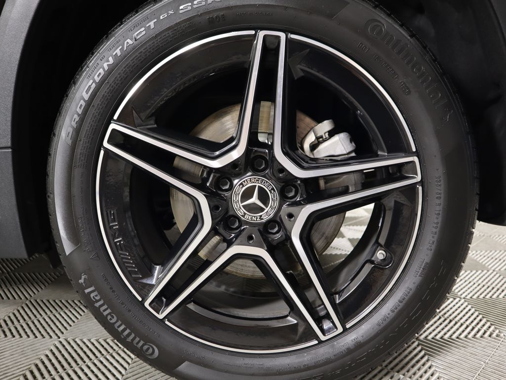 Thumbnail: 2022 Mercedes-Benz GLA - 31