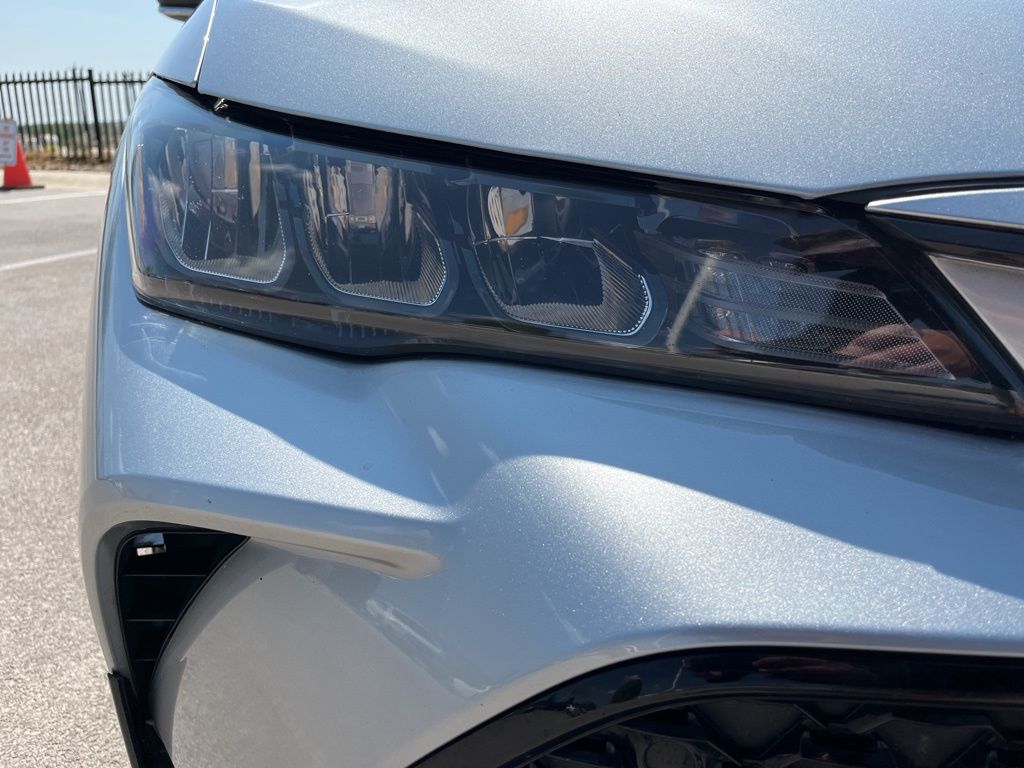 Thumbnail: 2020 Toyota Avalon - 13