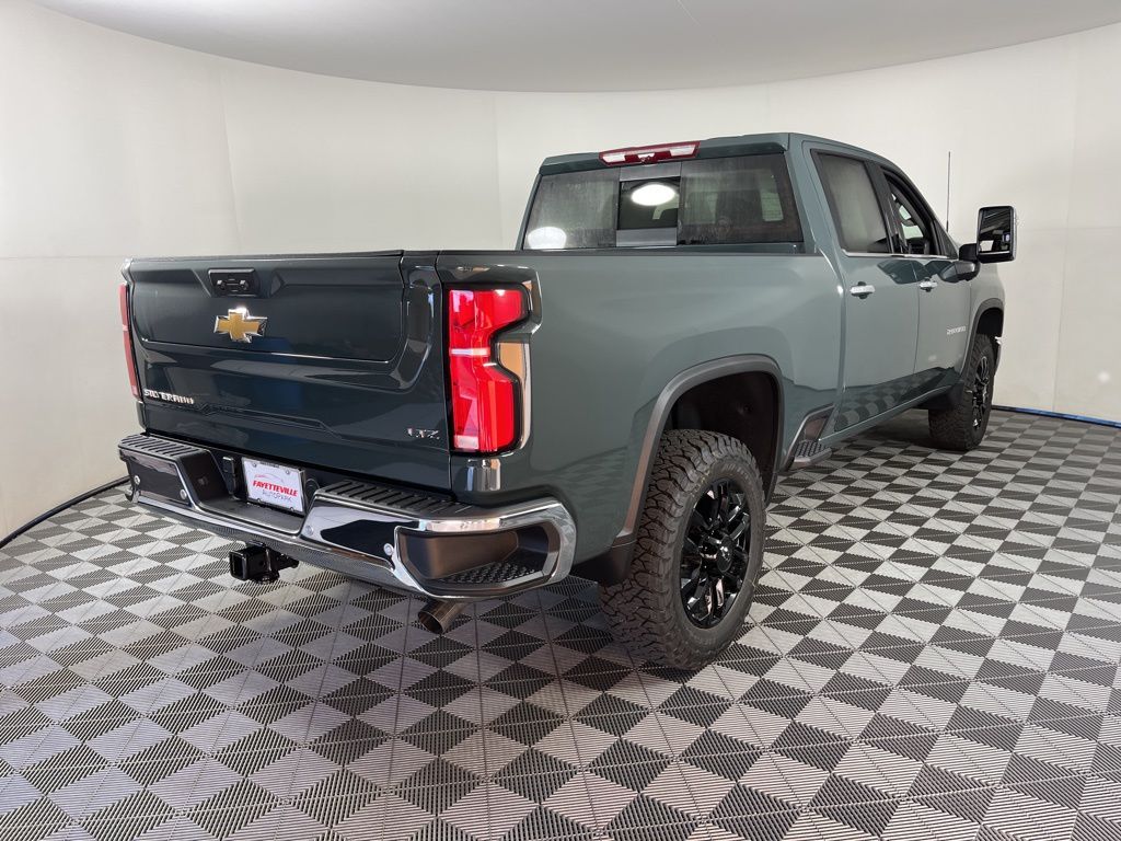 2025 Chevrolet Silverado 2500 LTZ 17