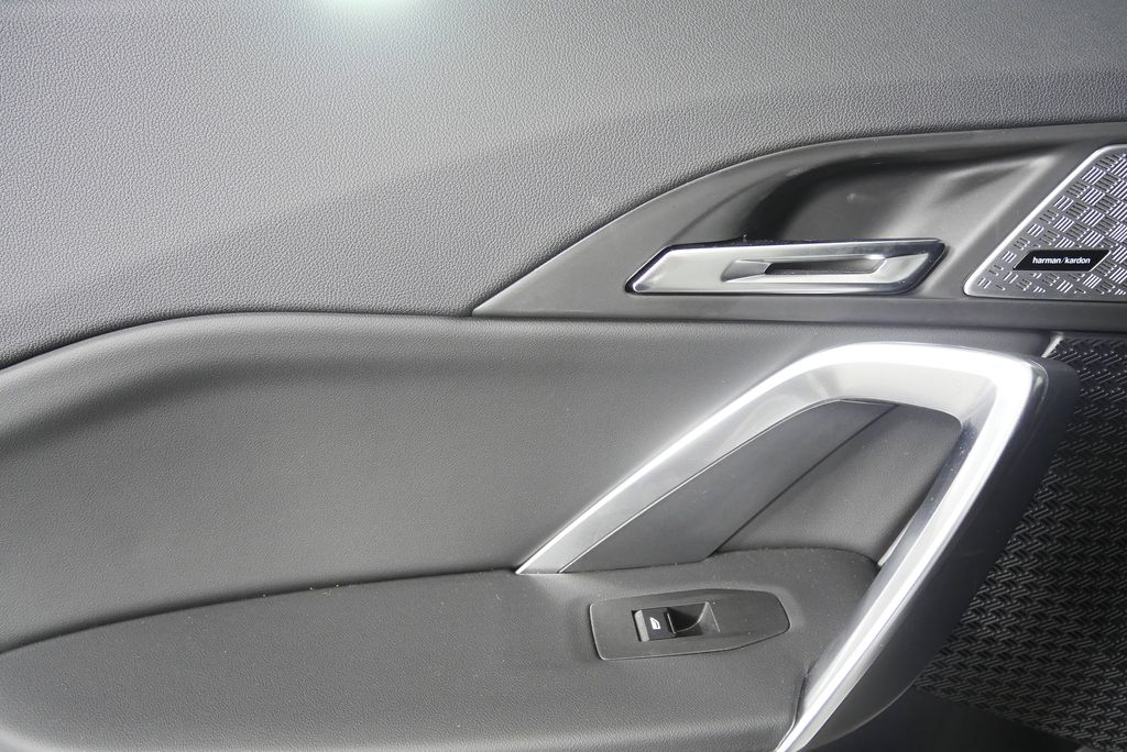 Thumbnail: 2025 BMW X1 - 13