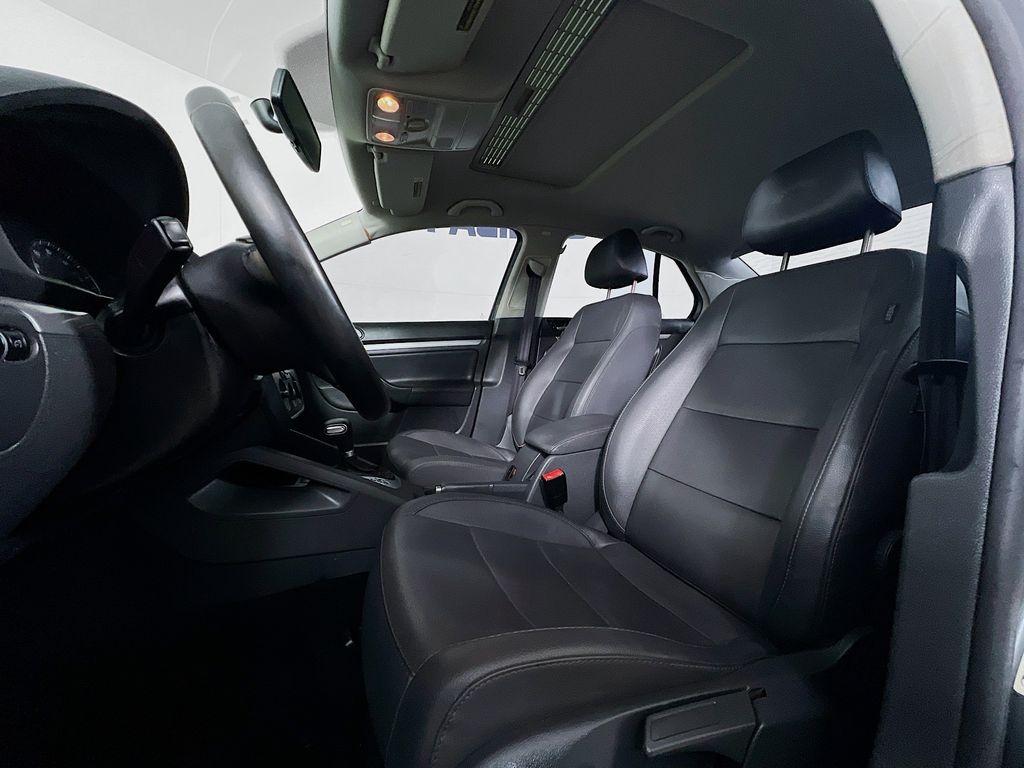 Jetta SE