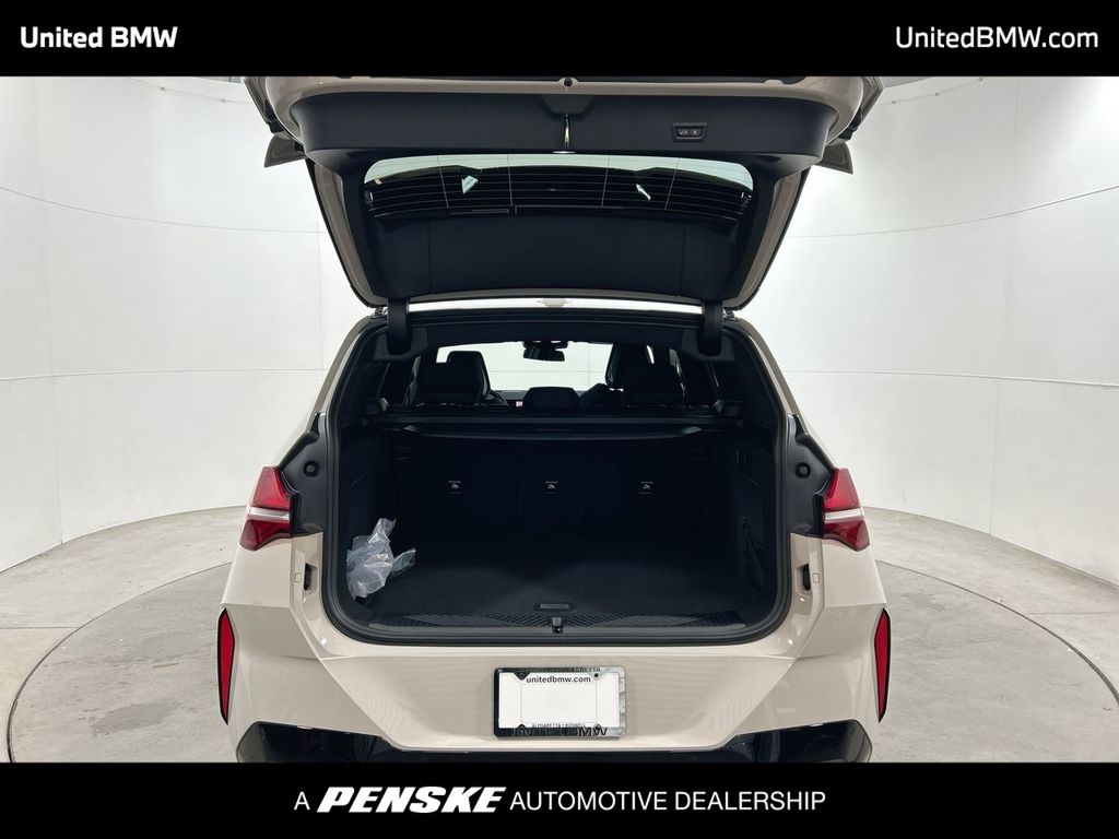 Thumbnail: 2026 BMW X3 - 22