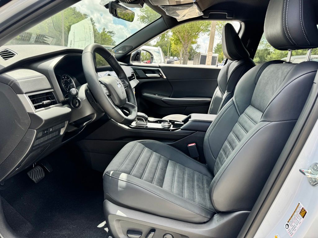 New 2026 Mitsubishi Outlander SUV
