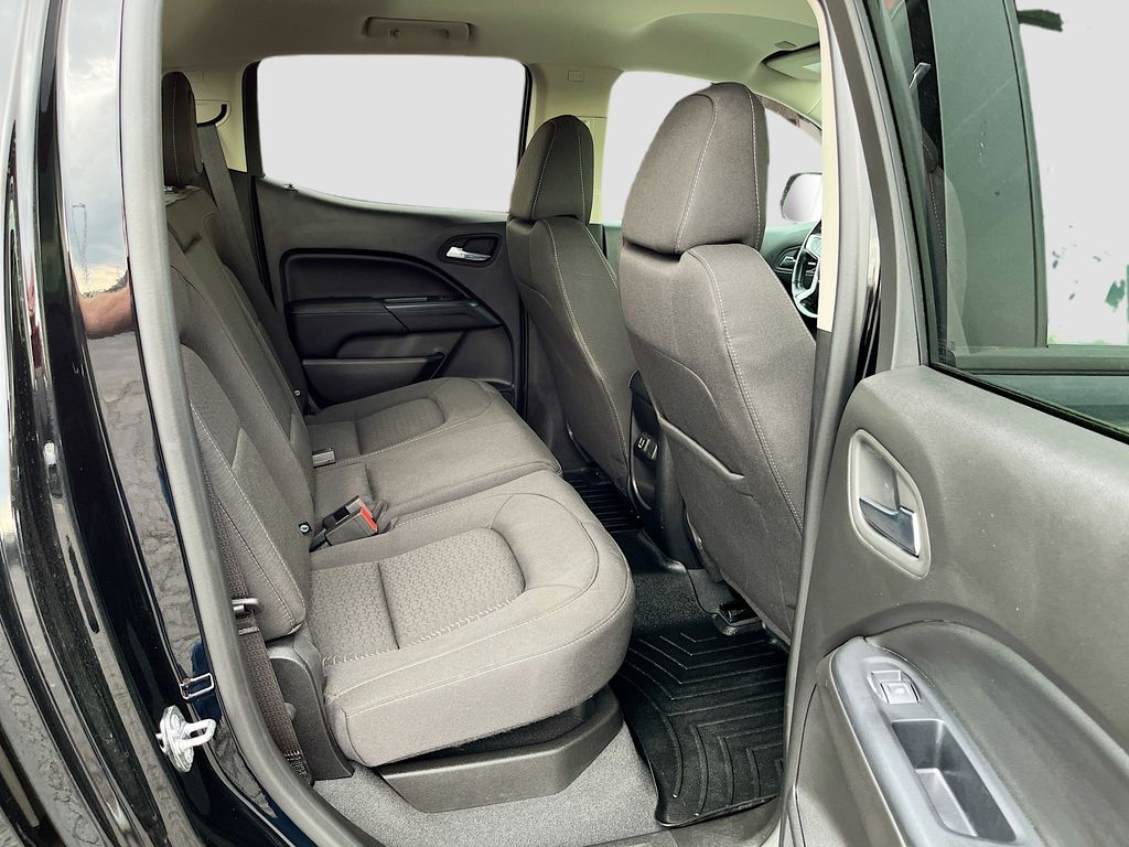 Used 2022 Black GMC Elevation image 25