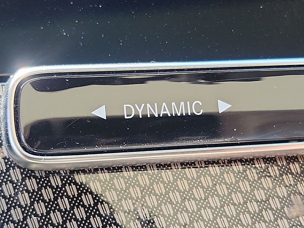 Thumbnail: 2023 Mercedes-Benz C-Class - 24