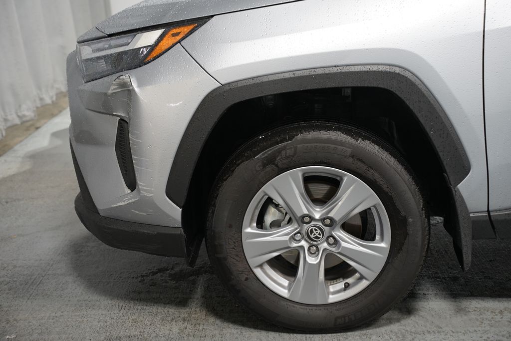 Thumbnail: 2025 Toyota RAV4 - 5