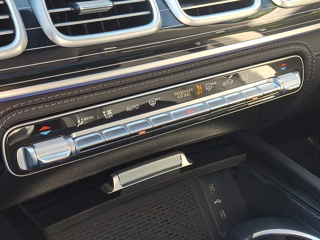 Thumbnail: 2026 Mercedes-Benz GLE - 13