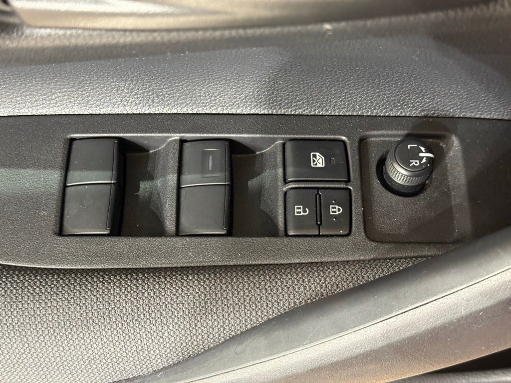 Thumbnail: 2025 Toyota Corolla - 15